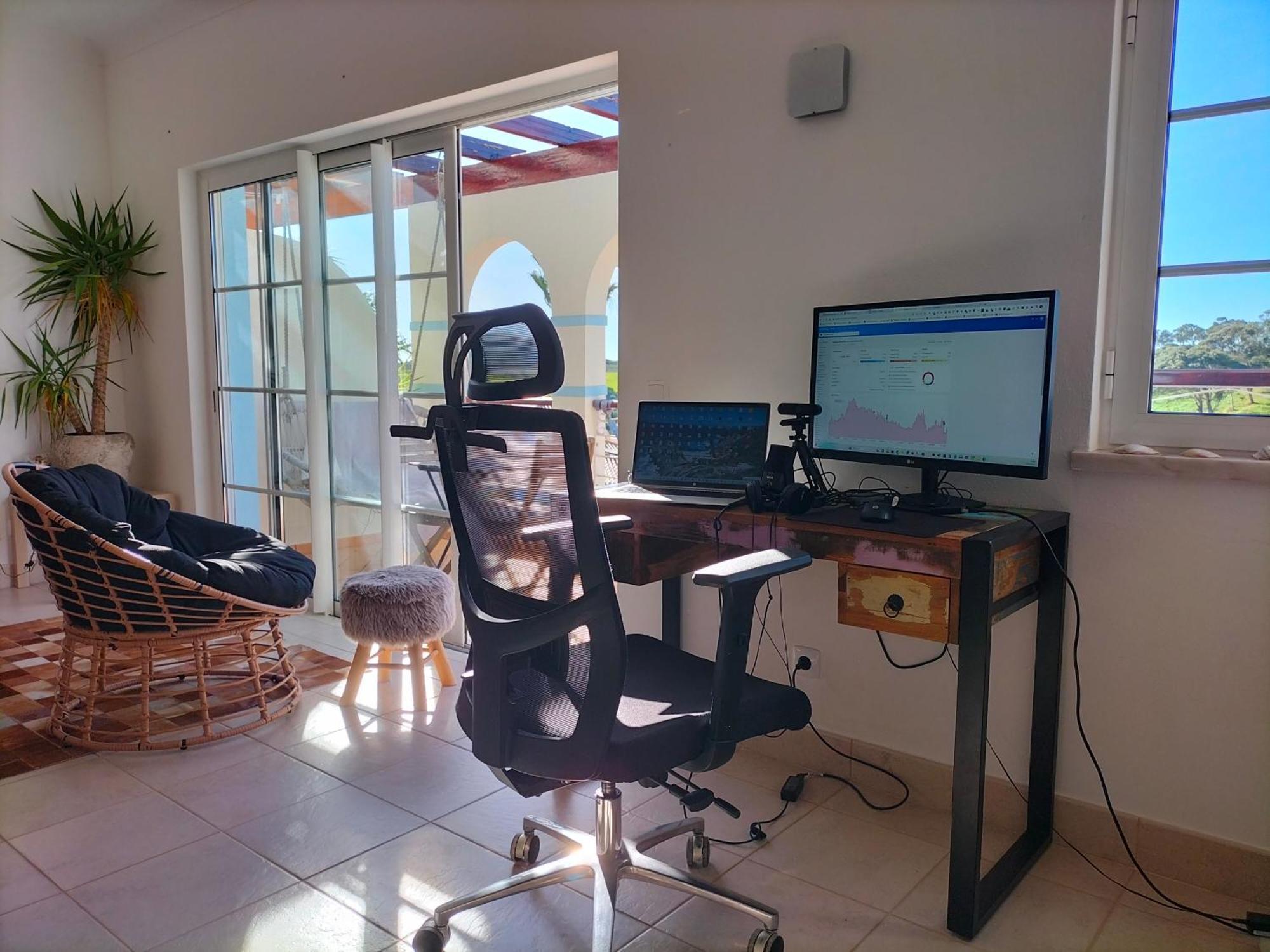 Komfortables Town House In Traumhafter Lage بودينز المظهر الخارجي الصورة