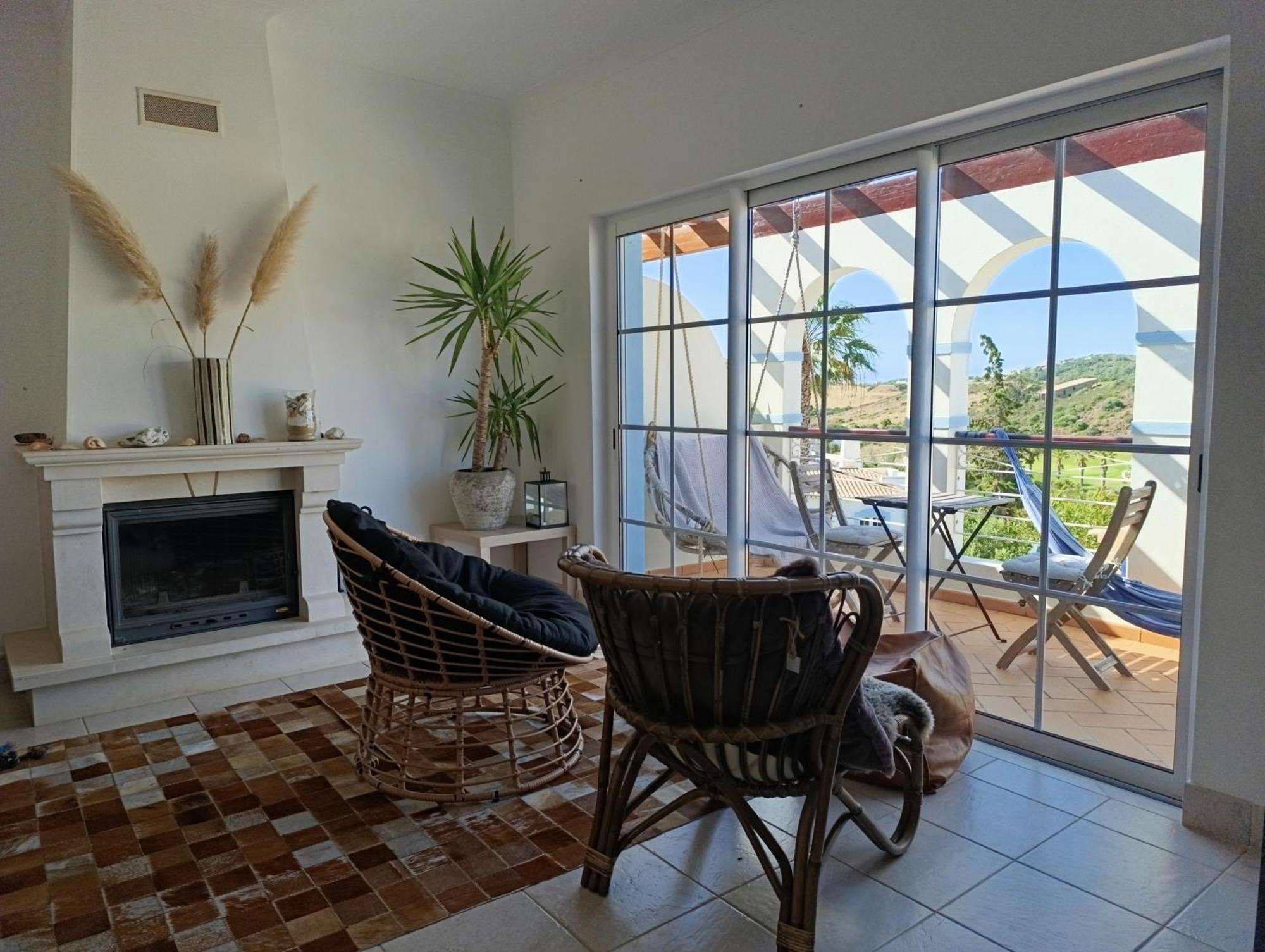 Komfortables Town House In Traumhafter Lage بودينز المظهر الخارجي الصورة